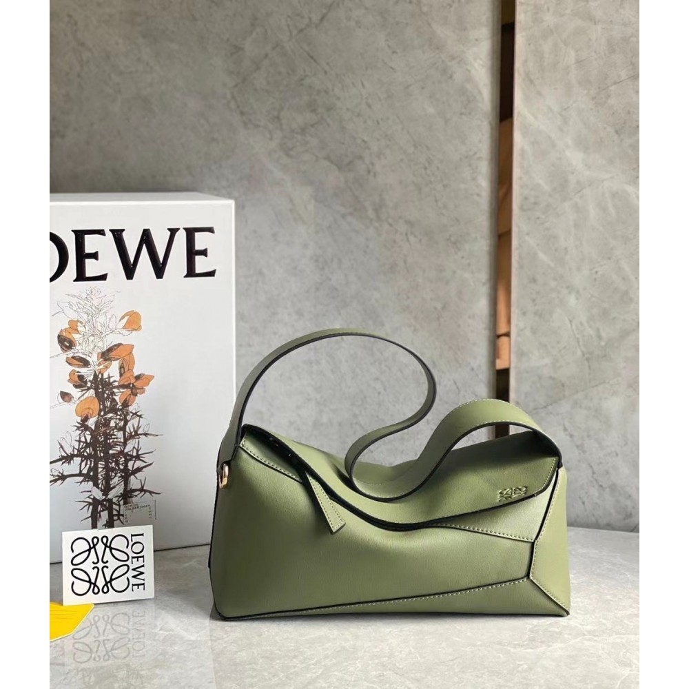 Loewe Puzzle Hobo Bag In Green Nappa Calfskin