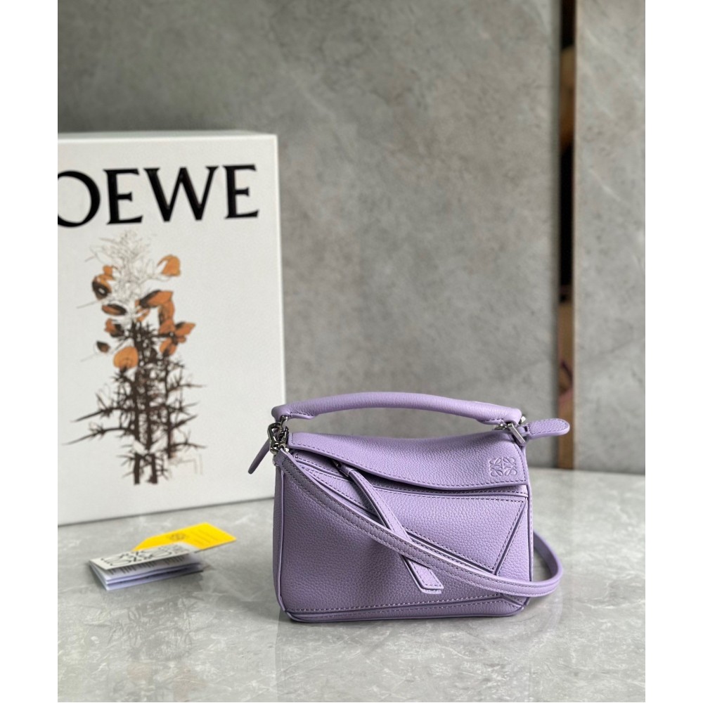 Loewe Puzzle Mini Bag In Lilas Grained Calfskin